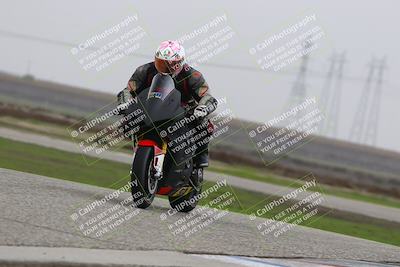 media/Nov-29-2025-TrackDaz (Sat) [[10ae2d9bce]]/B Group/Session 4 (Wheelie Bump)/